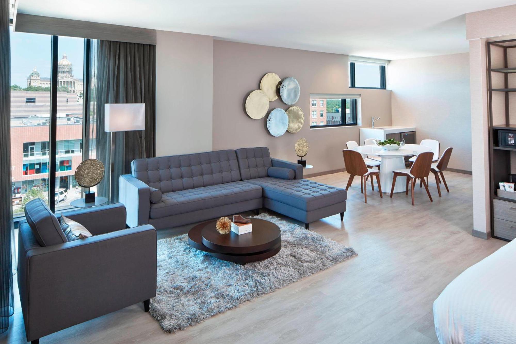 Ac Hotel By Marriott Des Moines East Village Екстериор снимка
